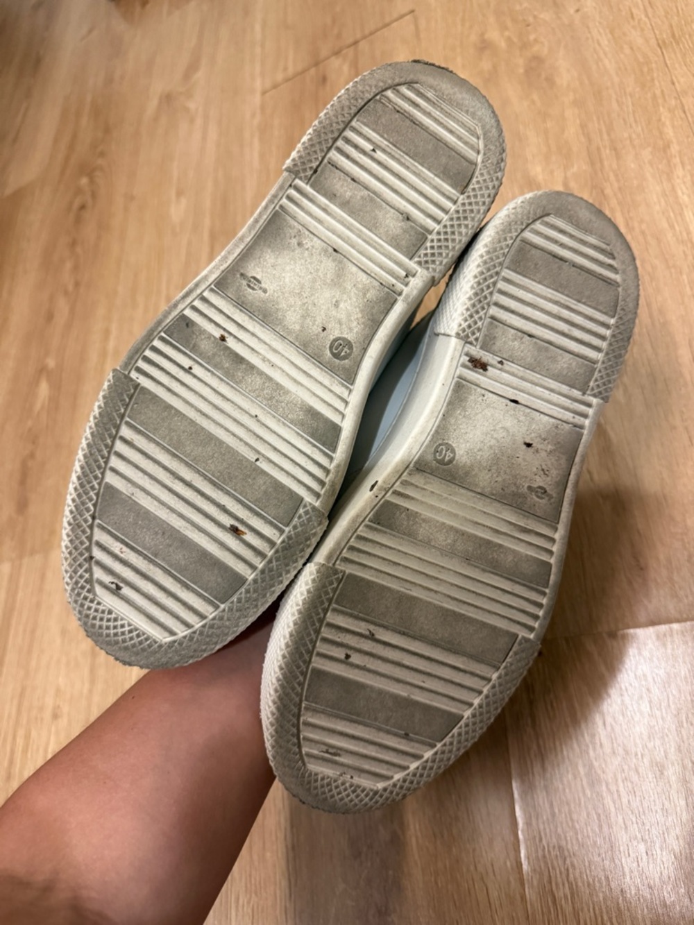 P448 Thea Platform Sneakers - Picture 8 of 9